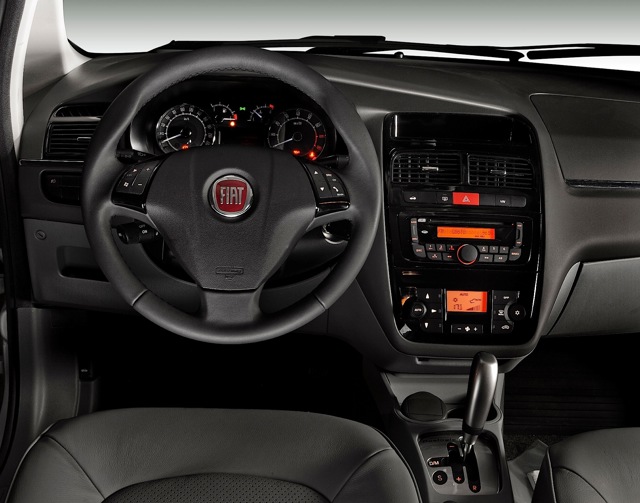 Fiat Linea photo 23