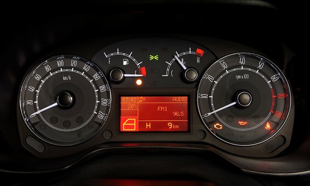 Fiat Linea photo 42