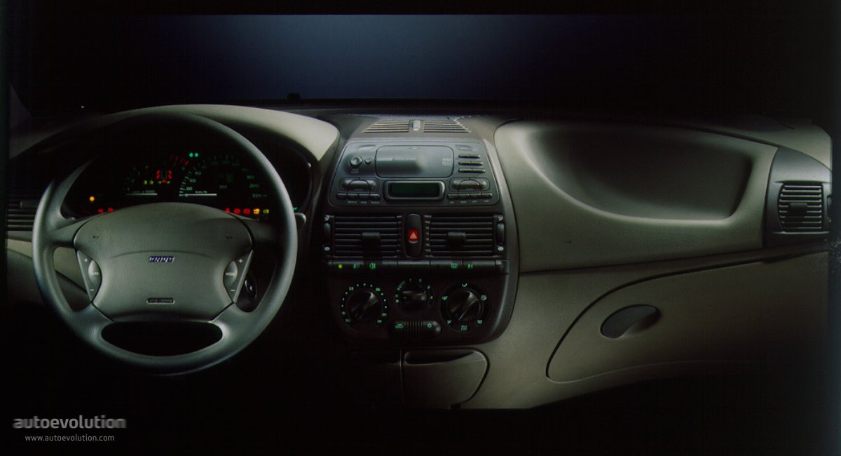 Fiat Marea Weekend photo 4