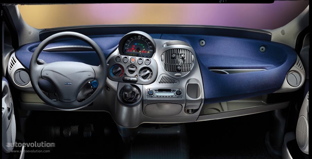 Fiat Multipla photo 24