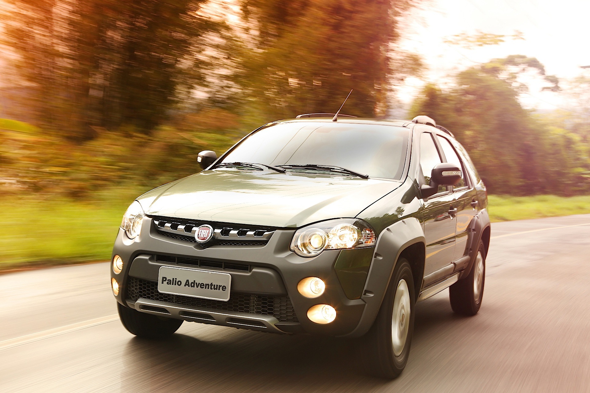 Fiat Palio Weekend photo 2