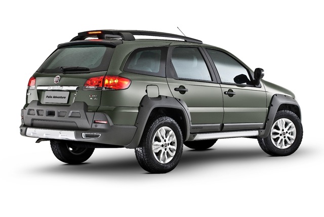Fiat Palio Weekend photo 13