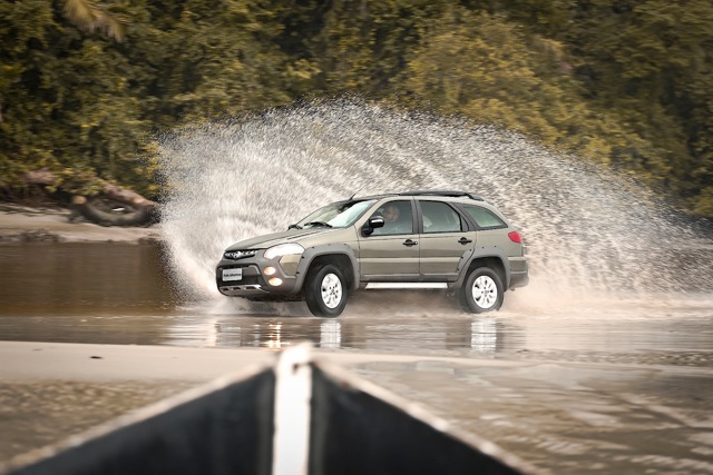 Fiat Palio Weekend photo 4