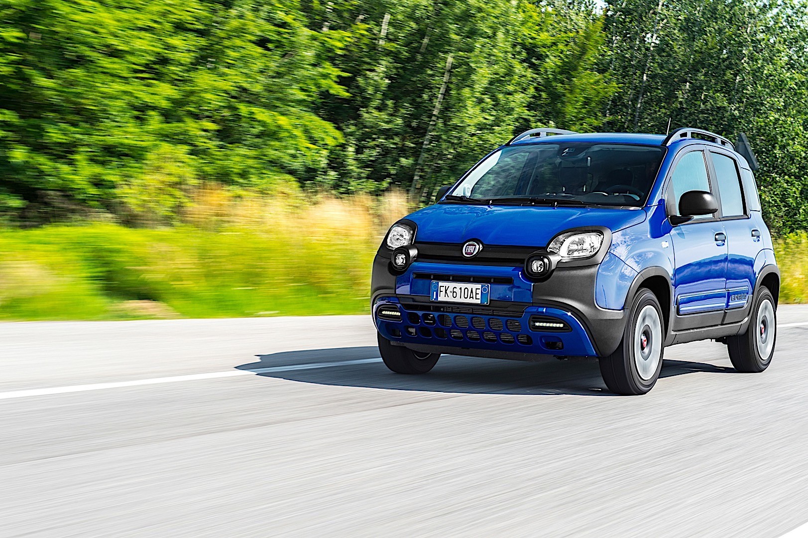 Fiat Panda City Cross photo 29