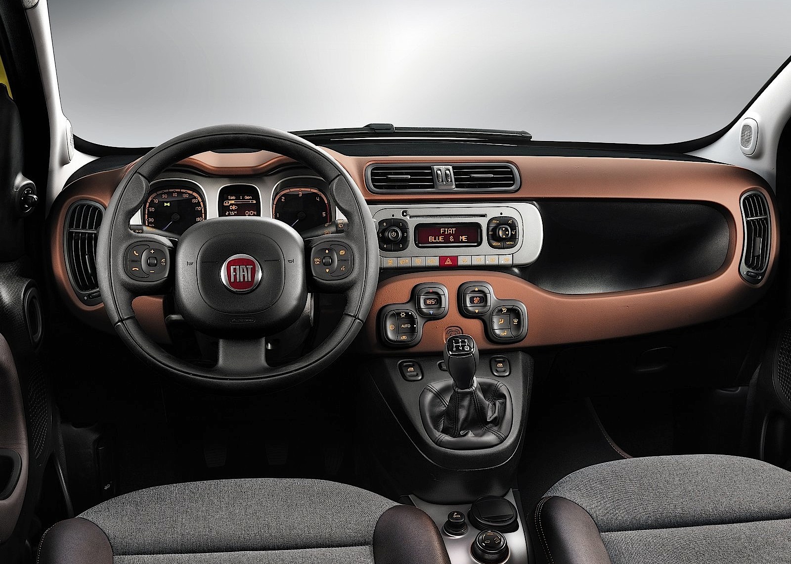 Fiat Panda Cross photo 59