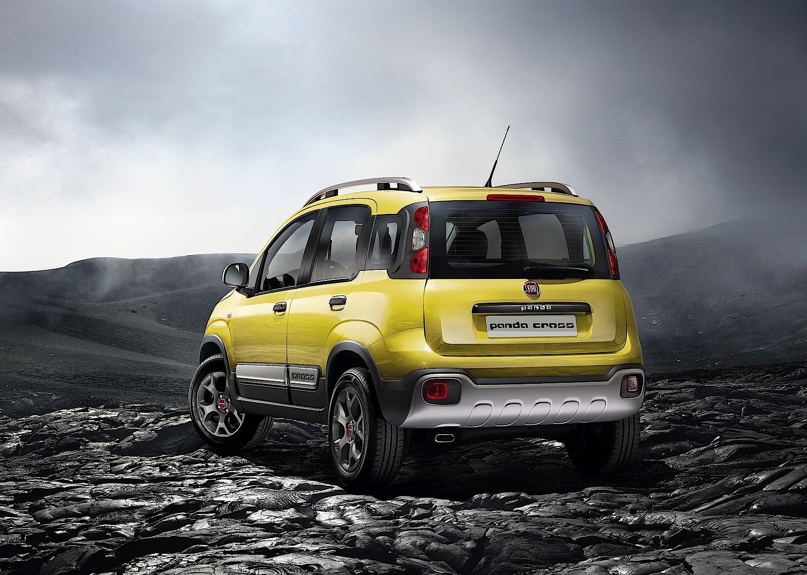 Fiat Panda Cross photo 15