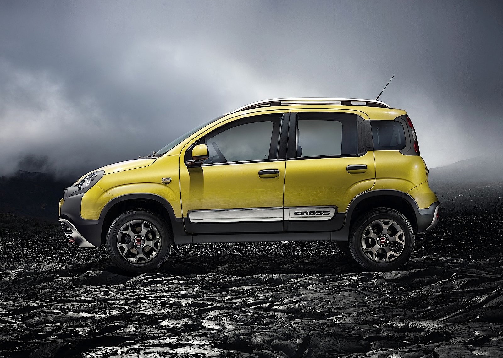 Fiat Panda Cross photo 40