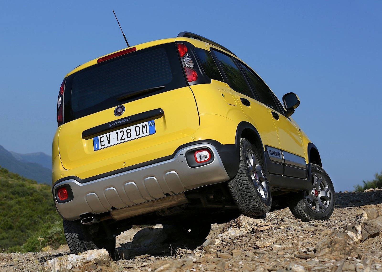 Fiat Panda Cross photo 43