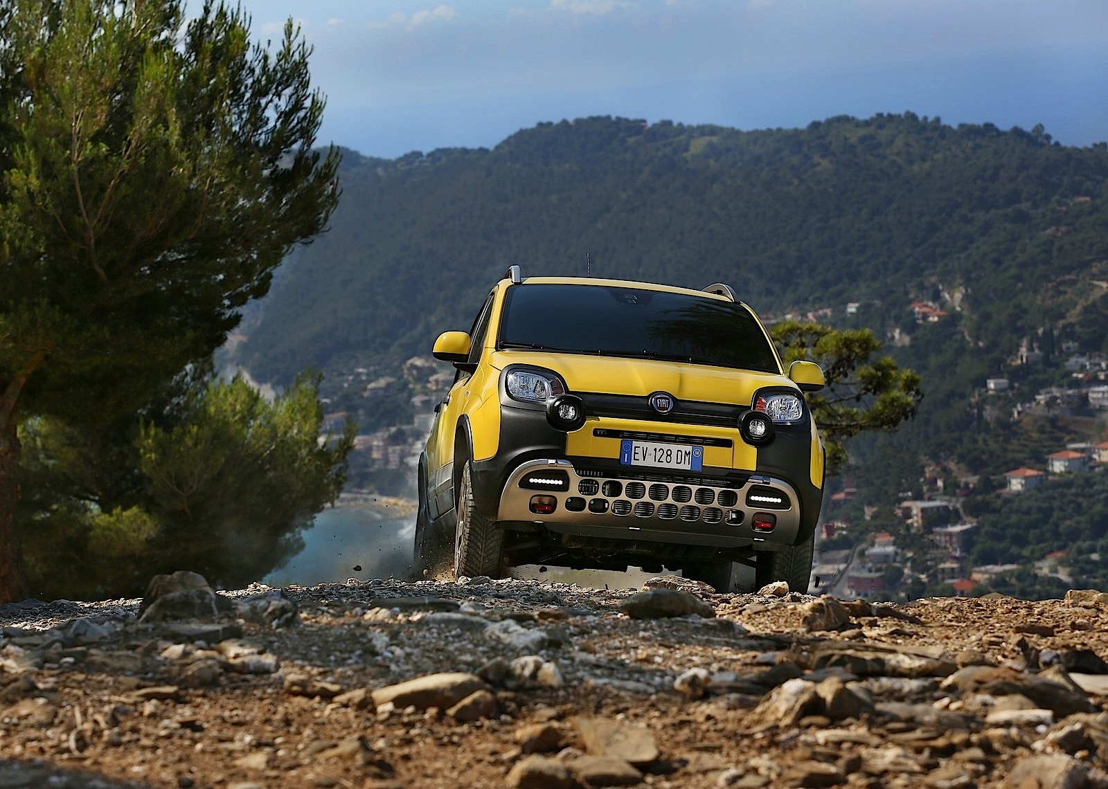 Fiat Panda Cross photo 47