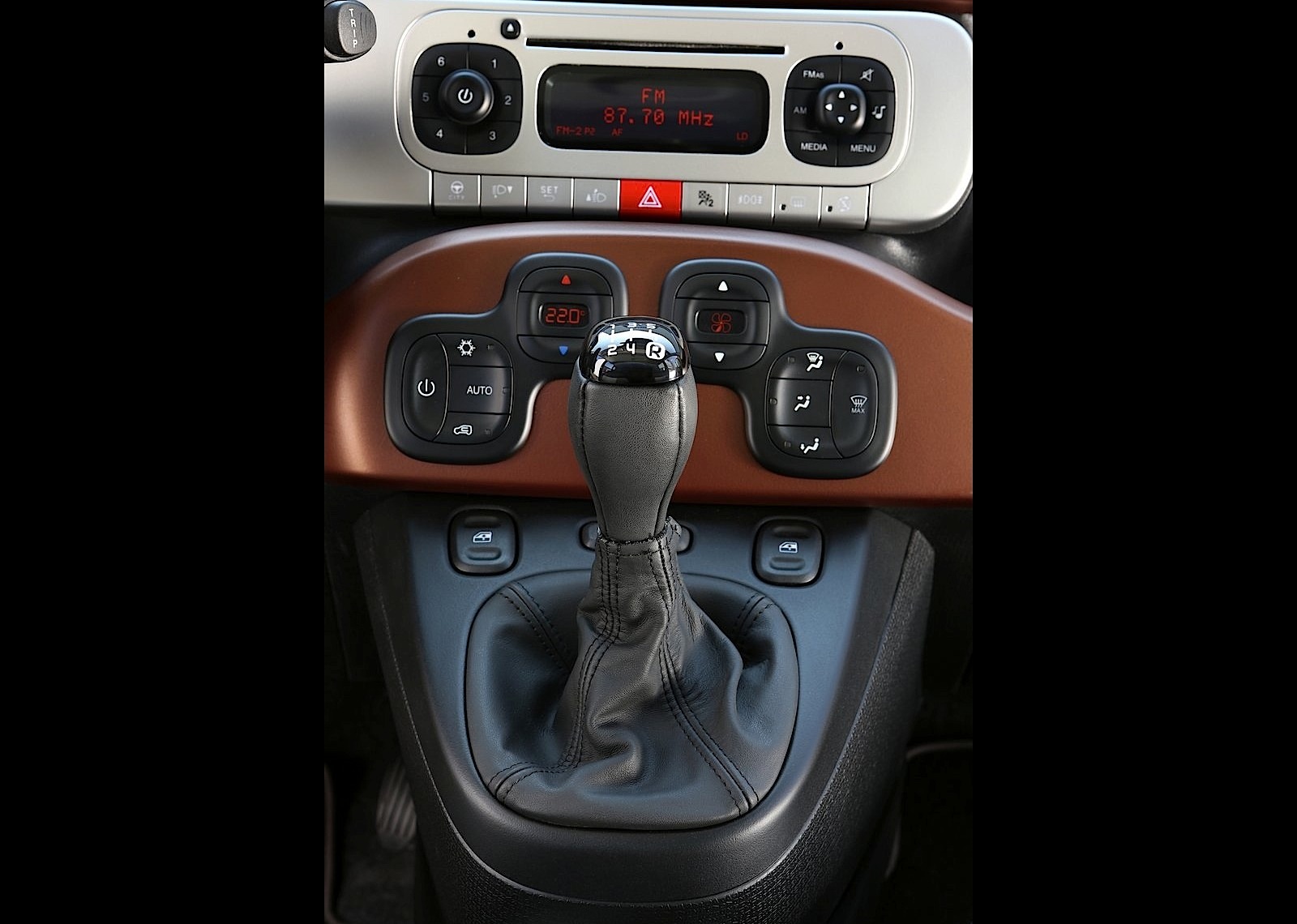 Fiat Panda Cross photo 63