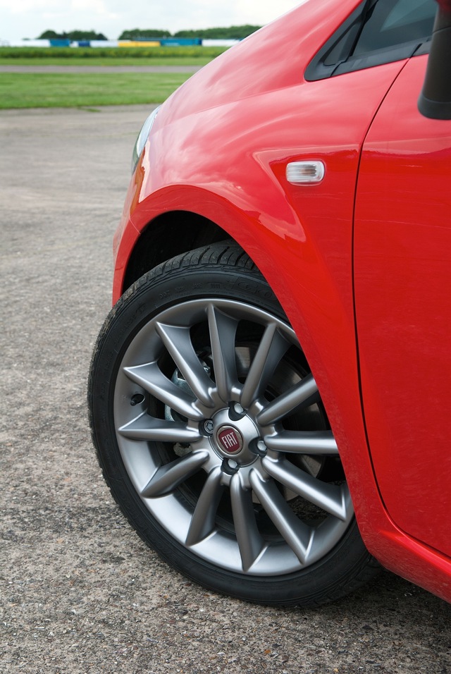 Fiat Punto 3 Doors photo 9