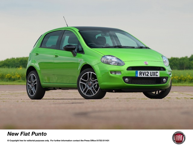 Fiat Punto 3 Doors photo 24