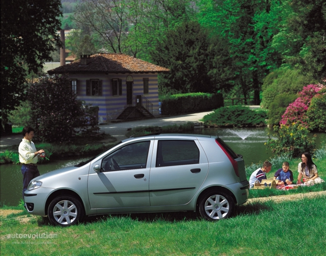 Fiat Punto 5 Doors photo 5
