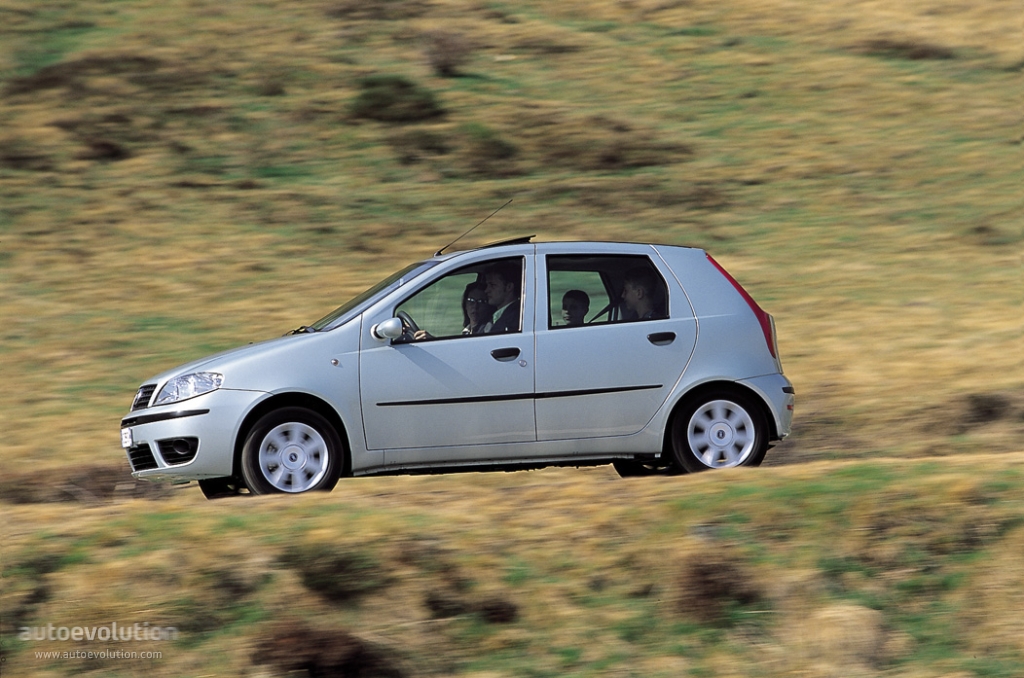 Fiat Punto 5 Doors photo 6