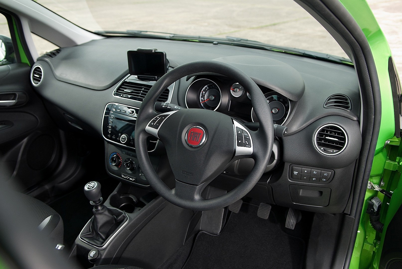 Fiat Punto 5 Doors photo 30