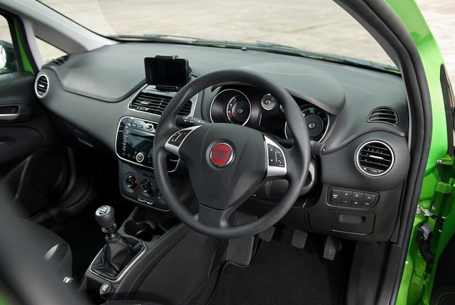 Fiat Punto 5 Doors photo 30