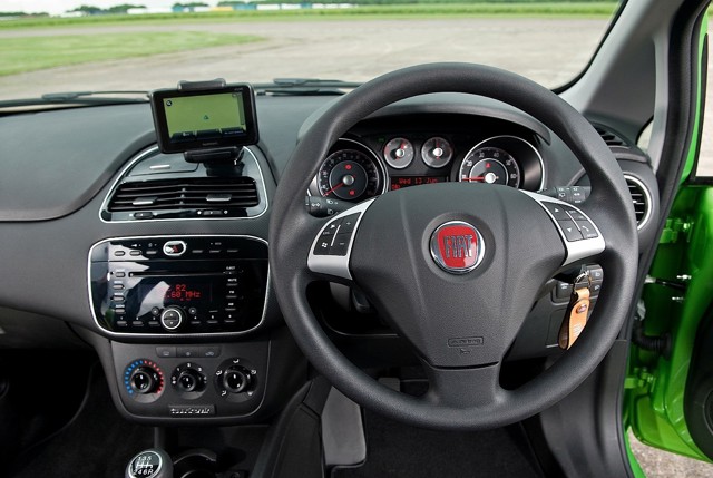Fiat Punto 5 Doors photo 31