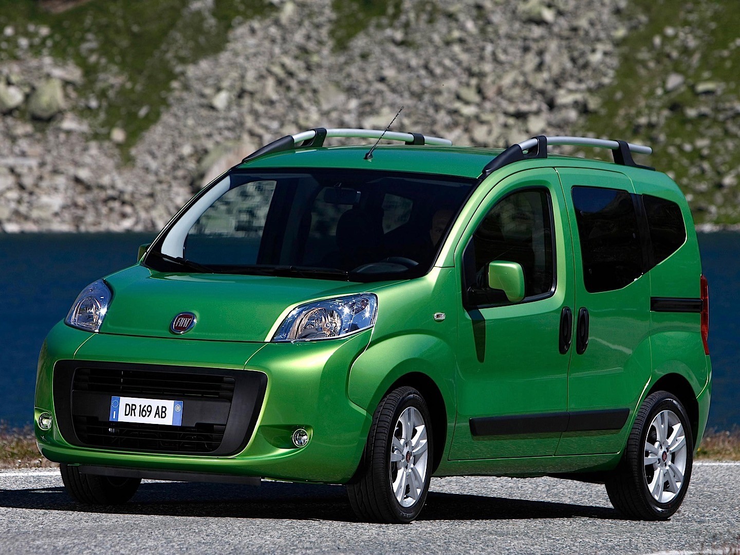 Fiat Qubo photo 20