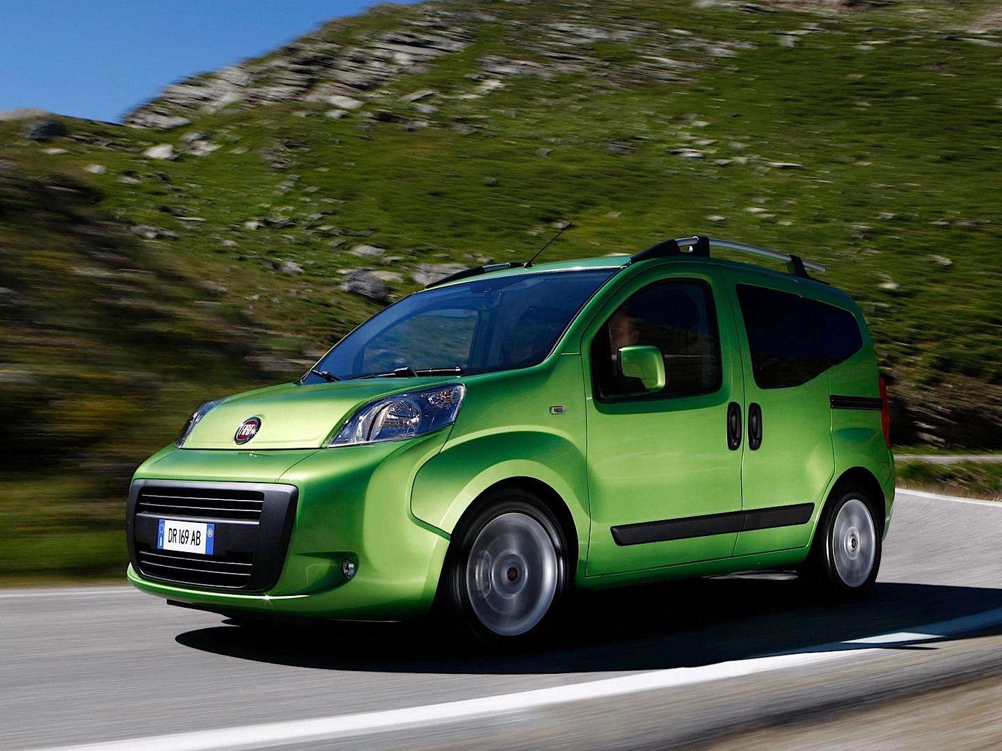 Fiat Qubo photo 22