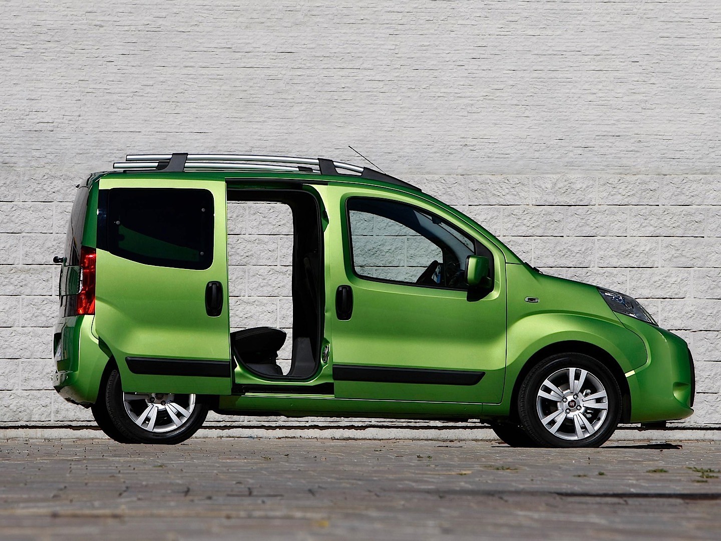 Fiat Qubo photo 40