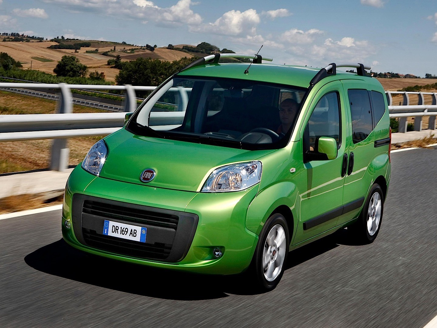 Fiat Qubo photo 50
