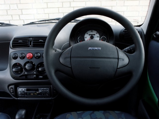 Fiat Seicento Foto 13