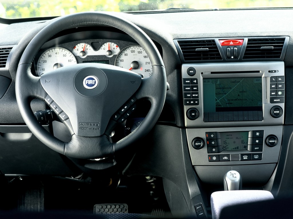 Fiat Stilo 3 Doors photo 25