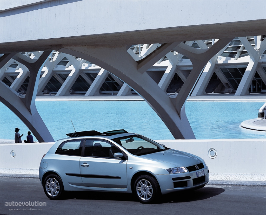 Fiat Stilo 3 Doors photo 2