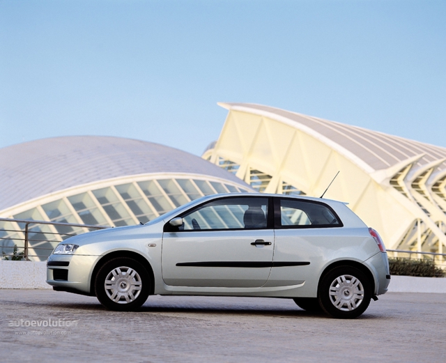 Fiat Stilo 3 Doors foto 3