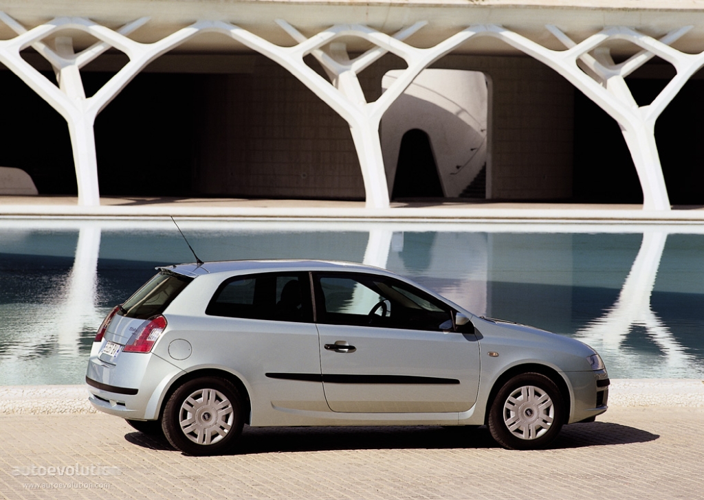 Fiat Stilo 3 Doors photo 5