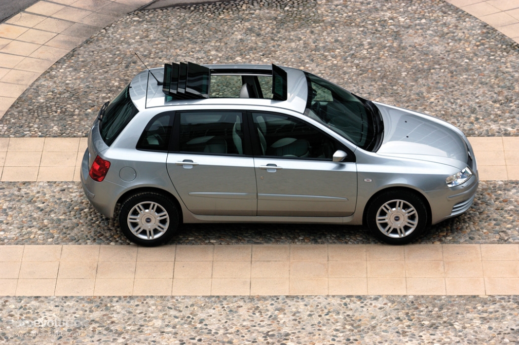 Fiat Stilo 5 Doors photo 4