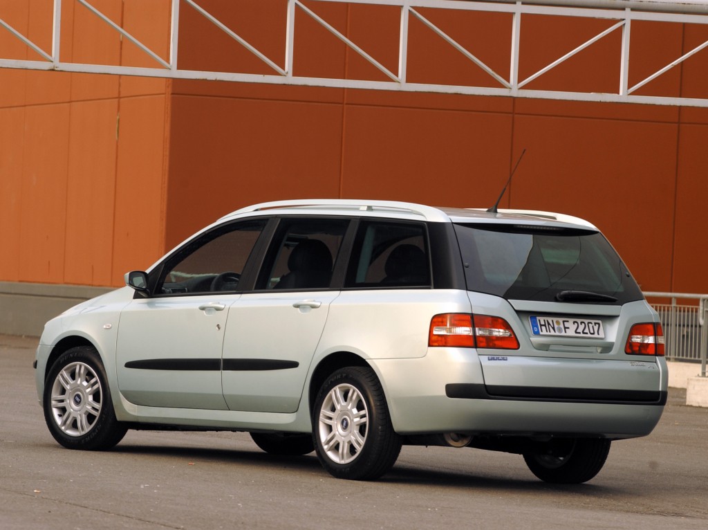 Fiat Stilo Multi Wagon photo 21