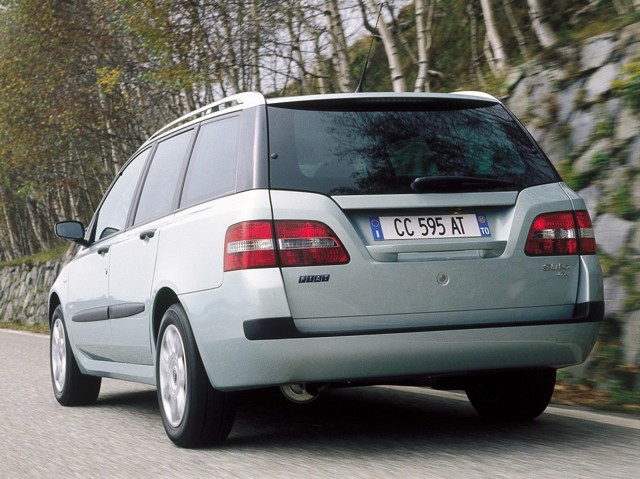 Fiat Stilo Multi Wagon photo 23