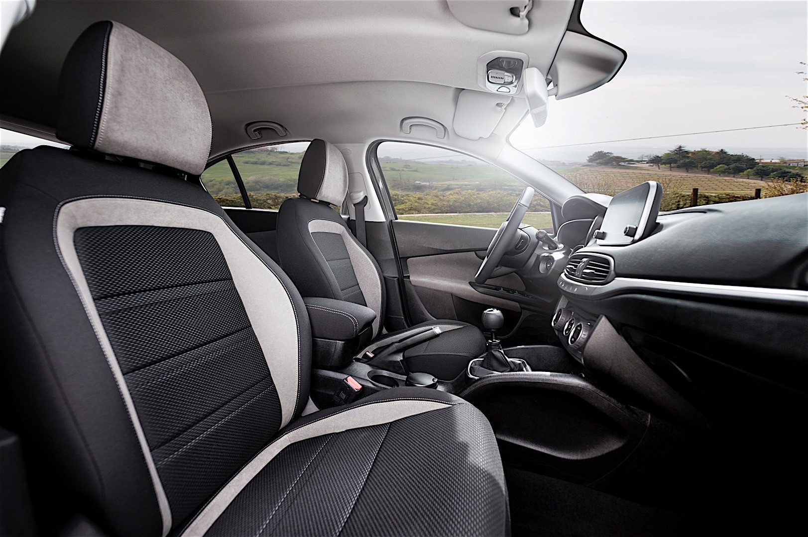 Fiat Tipo 5 Doors photo 29