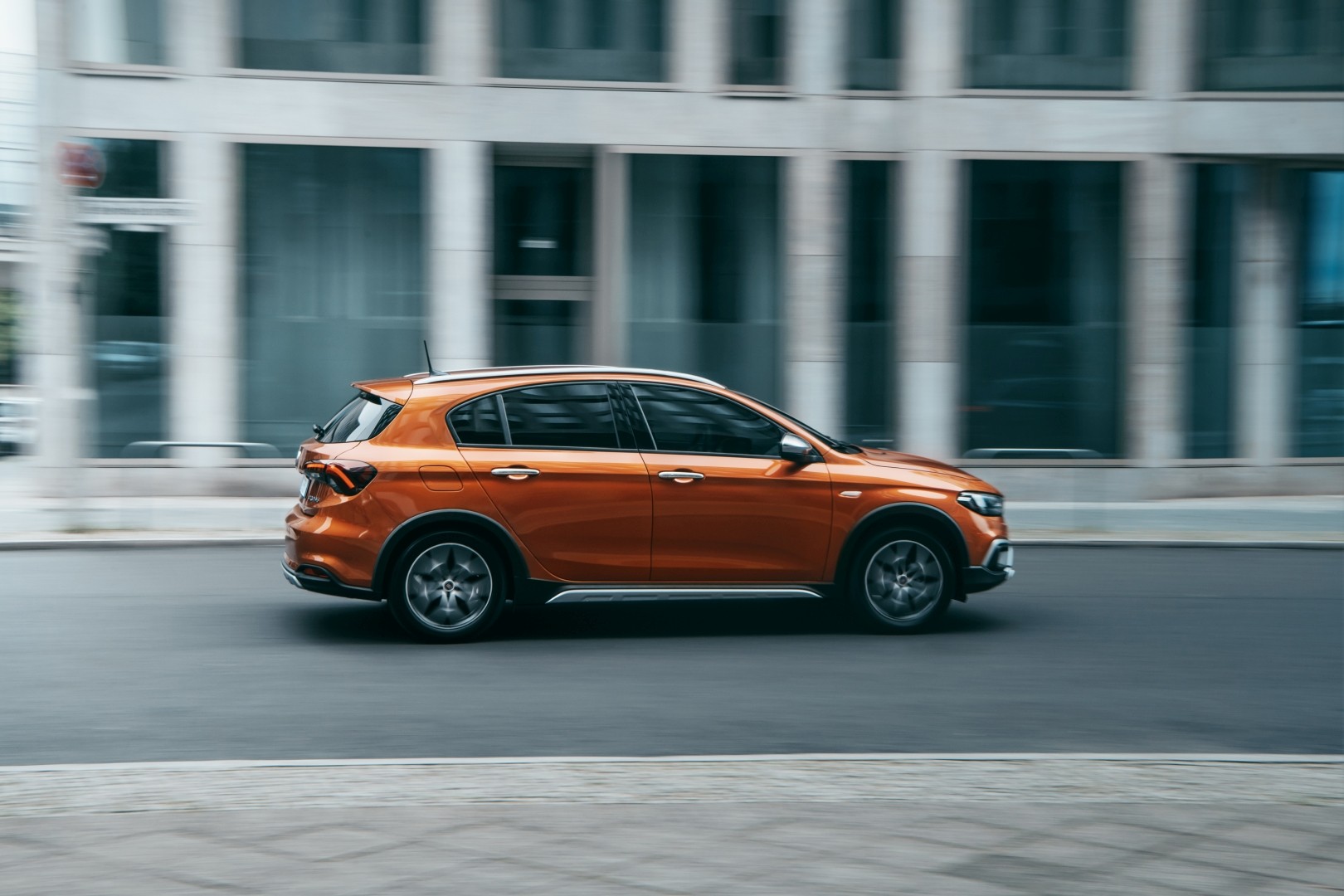 Fiat Tipo Cross photo 4