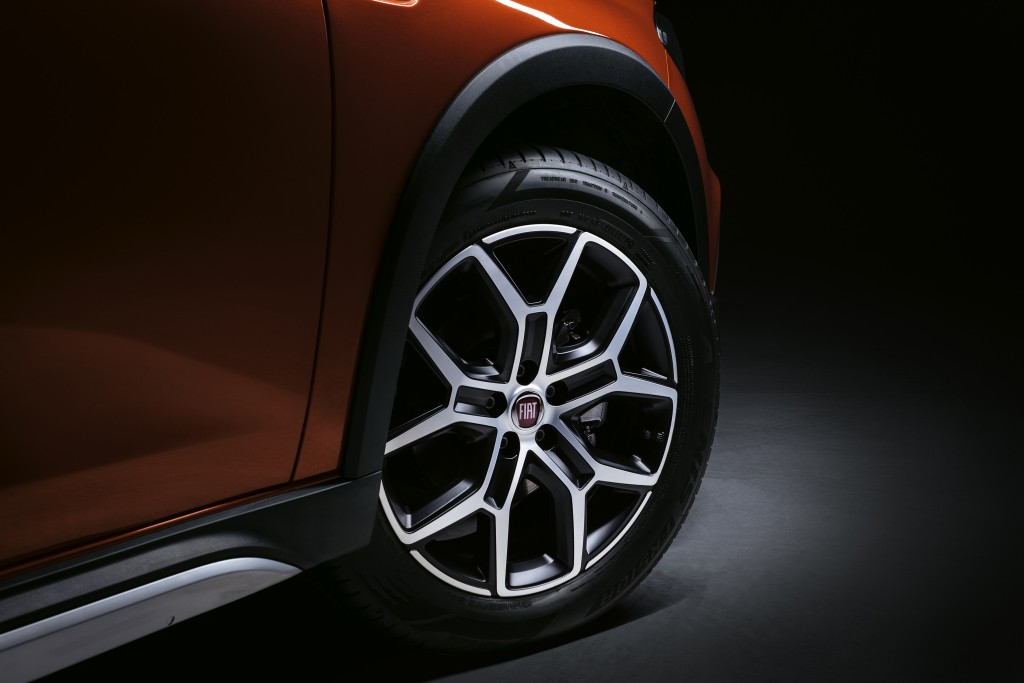 Fiat Tipo Cross photo 9