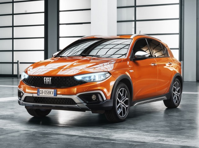 Fiat Tipo Cross photo 16