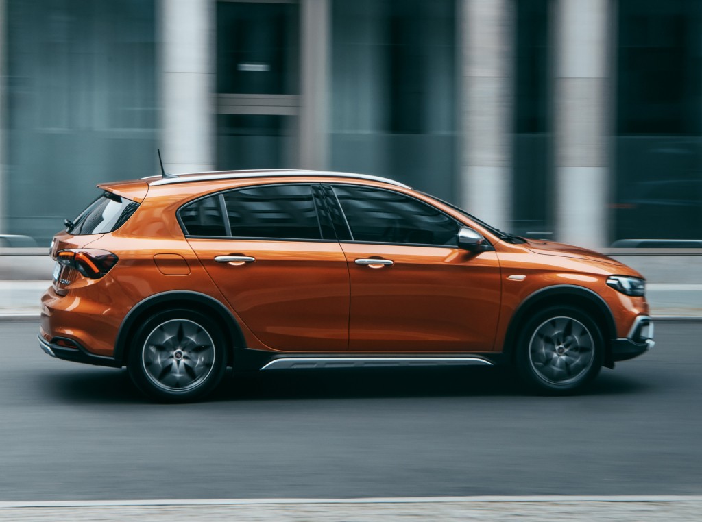 Fiat Tipo Cross photo 18