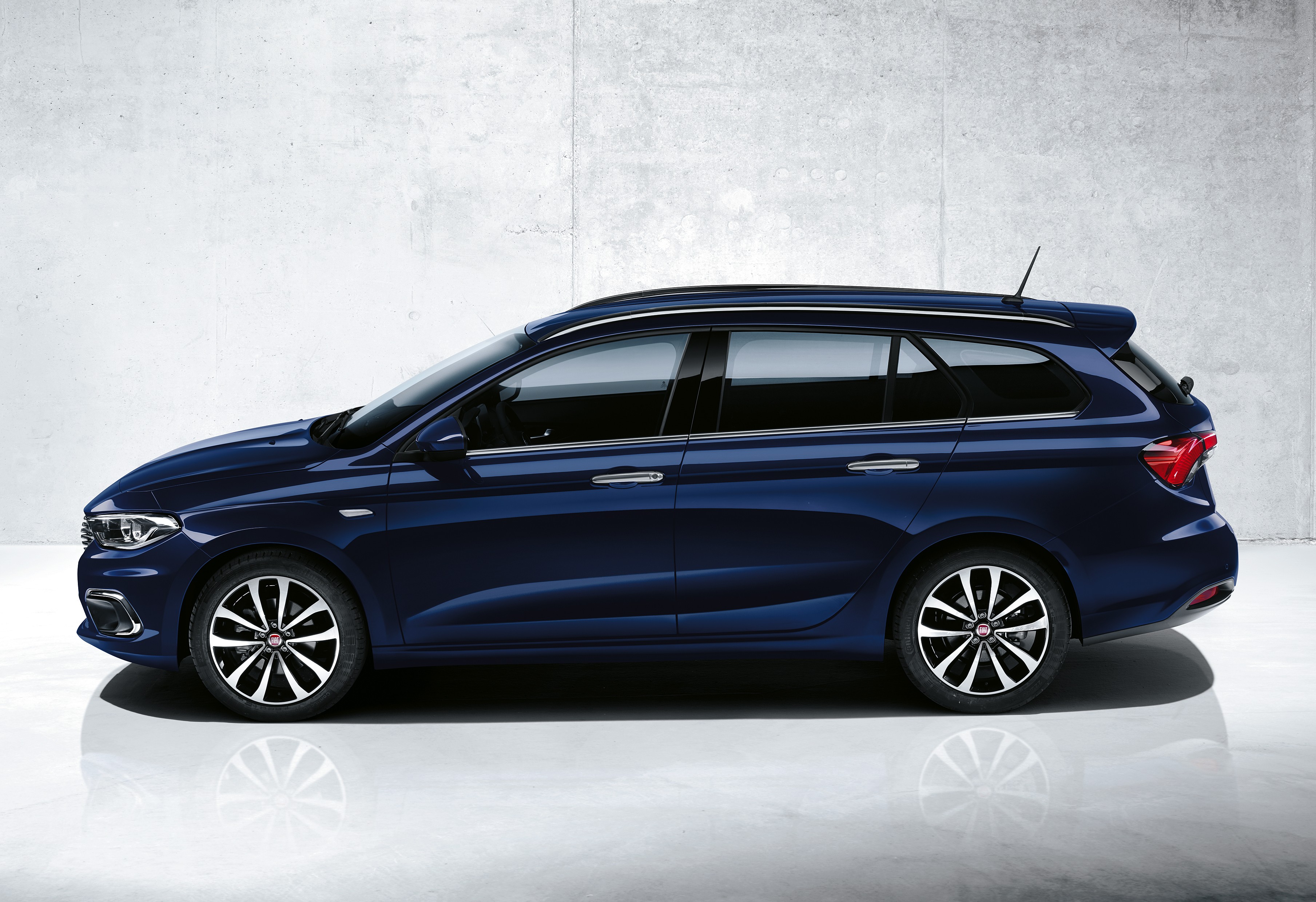Fiat Tipo Station Wagon photo 3