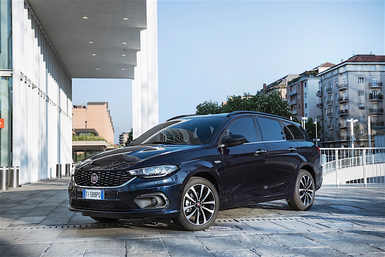 Fiat Tipo Station Wagon photo 8