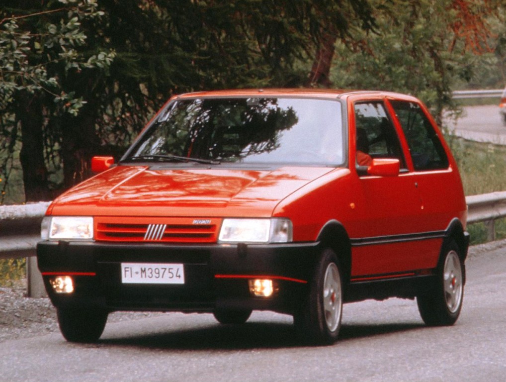 Fiat Uno 3 Doors photo 11