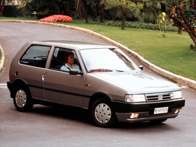 Fiat Uno 3 Doors Foto 6