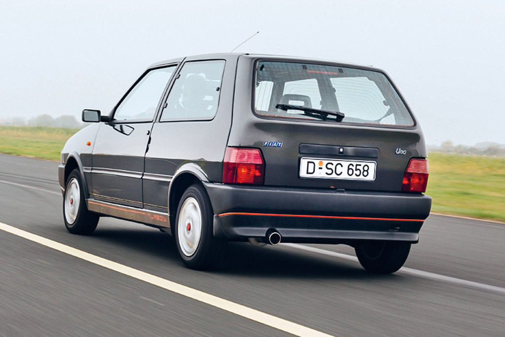 Fiat Uno 3 Doors photo 8