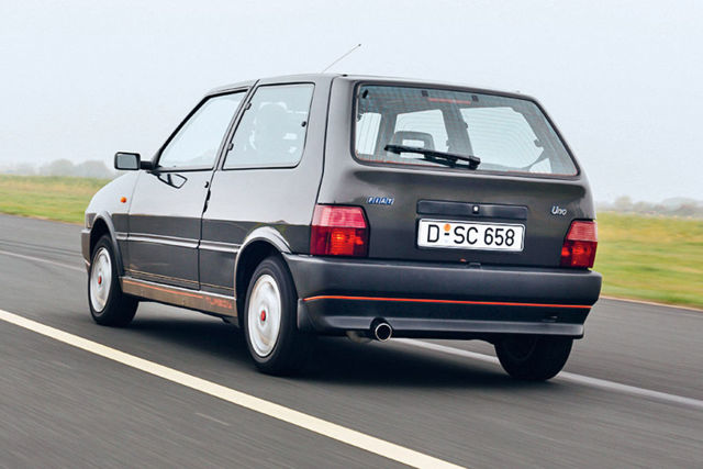 Fiat Uno 3 Doors Foto 8