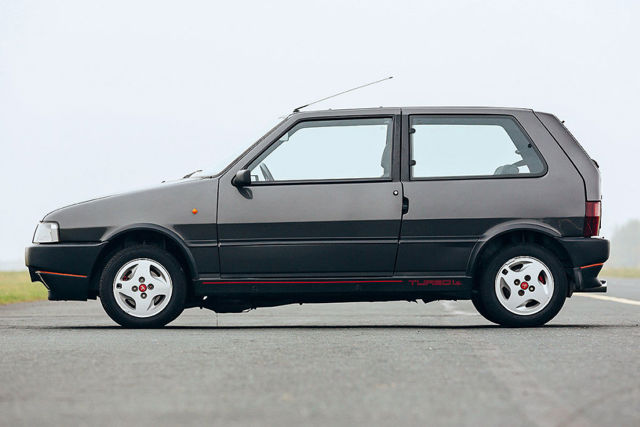 Fiat Uno 3 Doors Foto 9