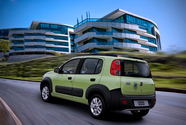 Fiat Uno photo 17
