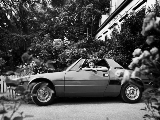 Fiat X1/9 photo 10