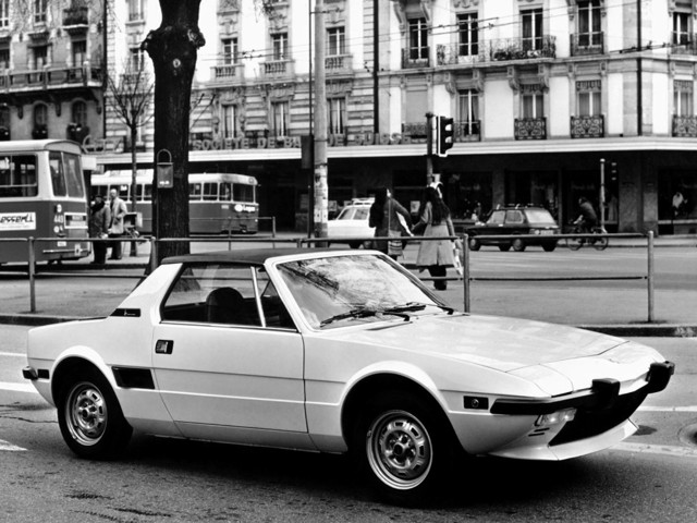 Fiat X1/9 photo 4
