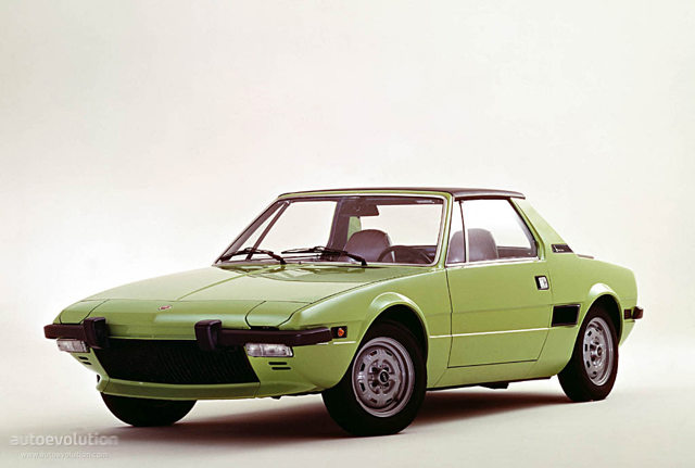 Fiat X1/9 photo 2