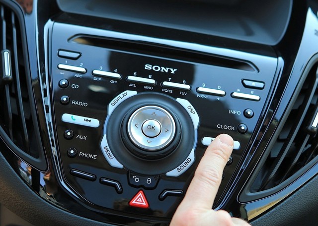 Ford B-Max photo 36